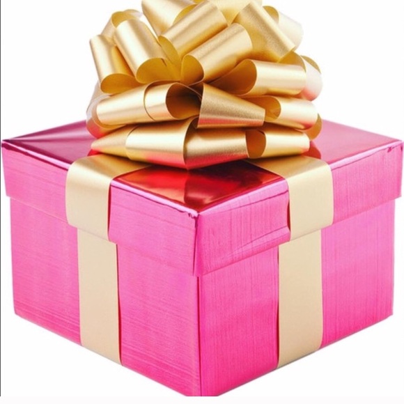 couture and name brands Other - ⭐️5 STAR RATED ULTIMATE MYSTERY BOX ⭐️ 2 LEFT!!